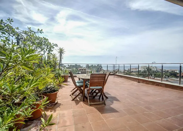 Lejlighed Tropical Terrace By Hello Homes