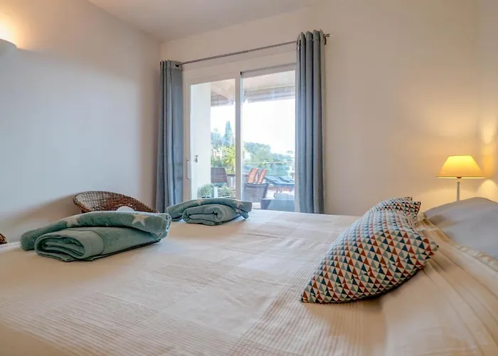 Tropical Terrace By Hello Homes Sitges